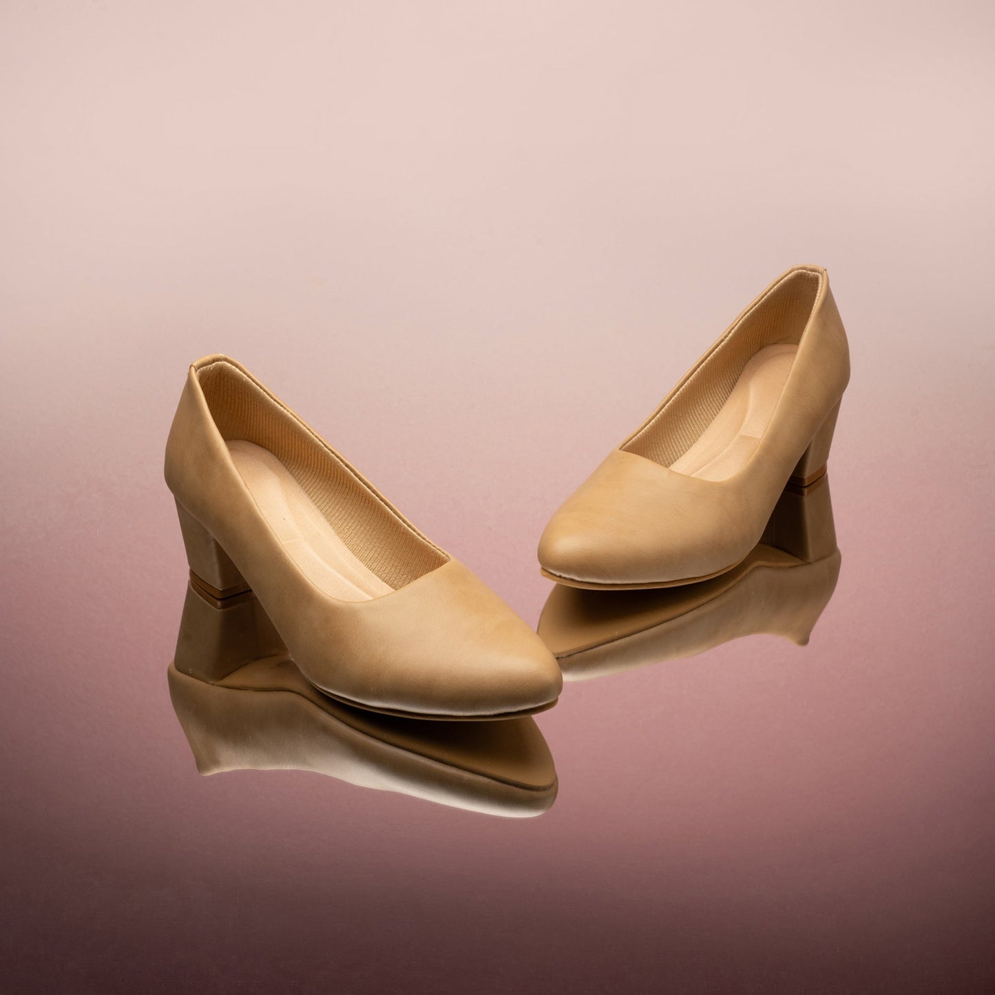 Penny Solid Pumps