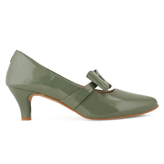 Conie Solid Pumps With Bow