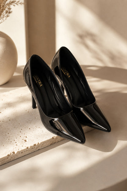 Scentra Spain Victoria Pointed-Toe Pumps