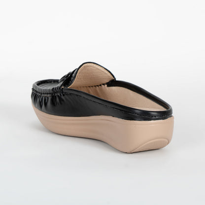 Aarna Cushioned Loafers