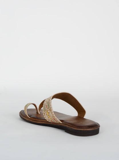 Scentra Spain Heritage Bloom Toe-Ring Flats