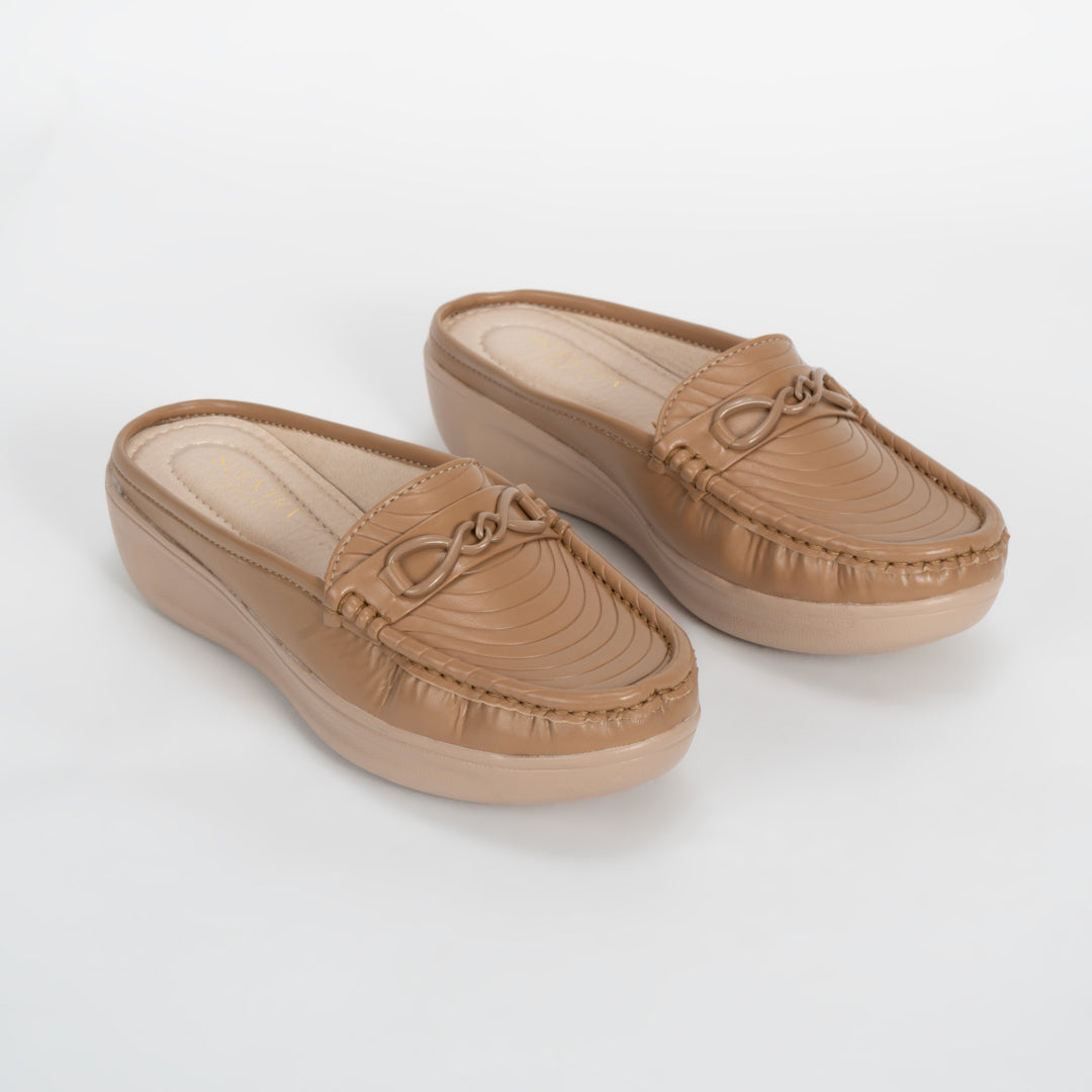 Aarna Cushioned Loafers
