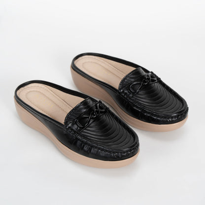Aarna Cushioned Loafers