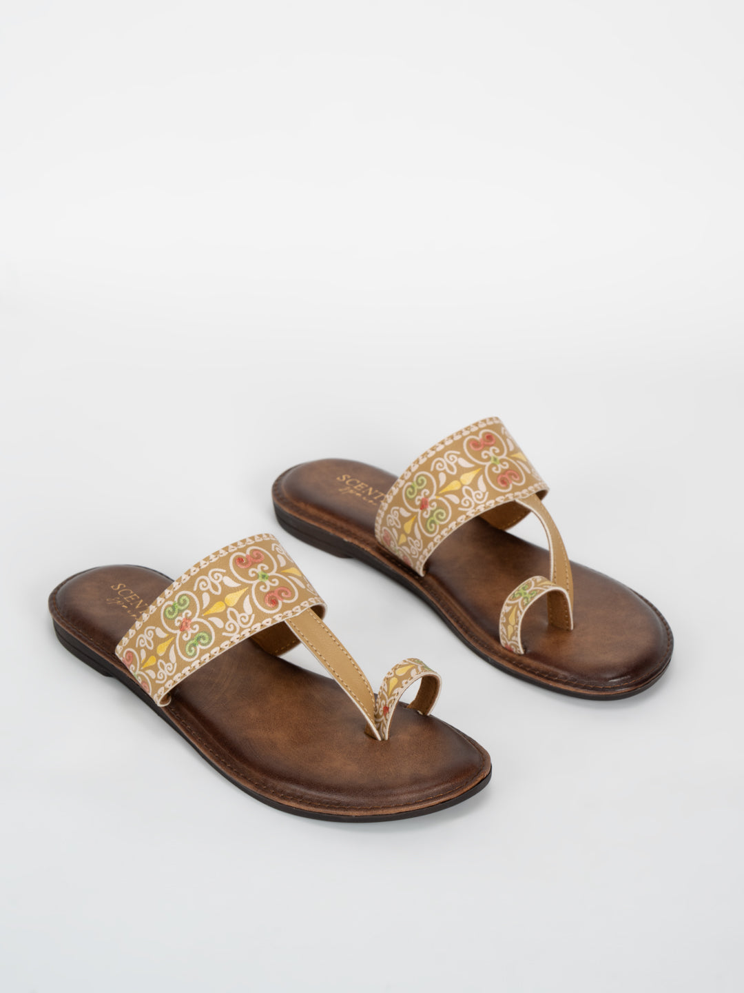 Scentra Spain Heritage Bloom Toe-Ring Flats