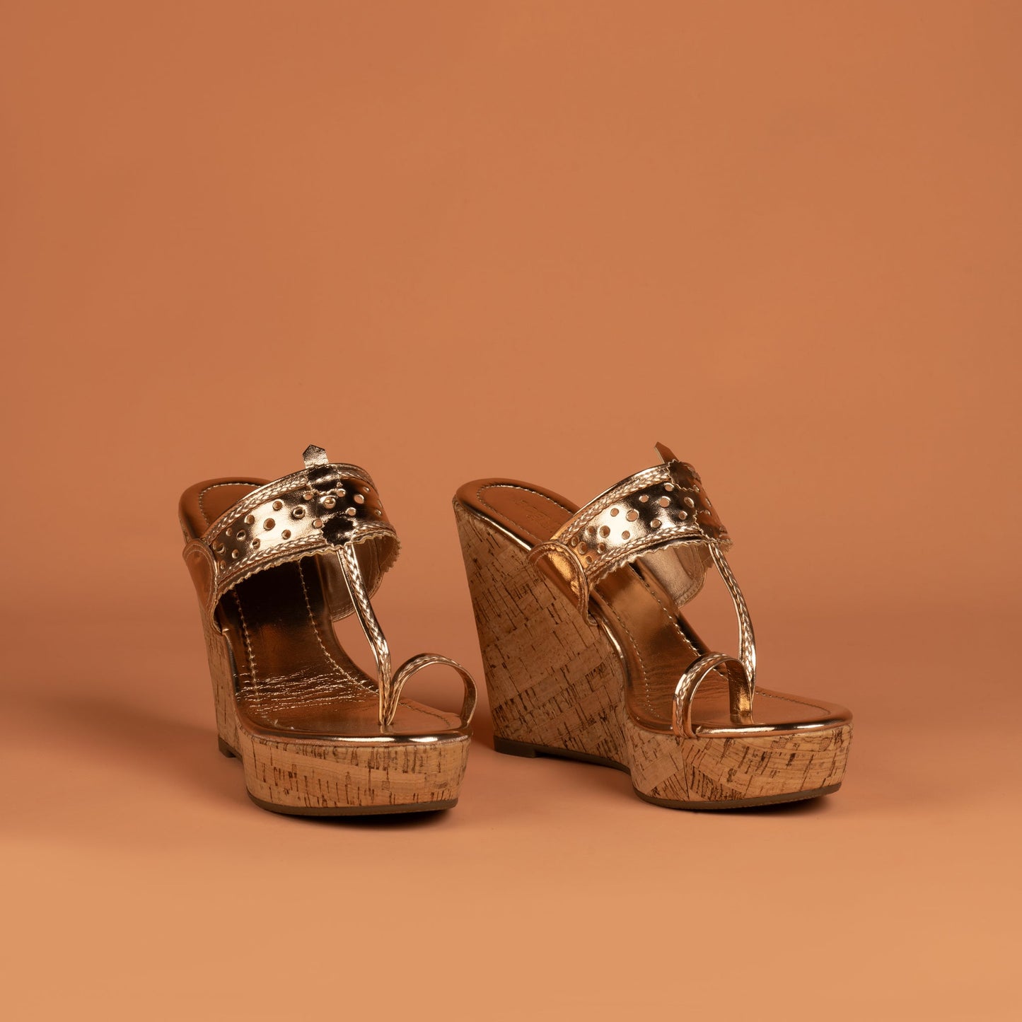 Saira Kolhapuri Wedges