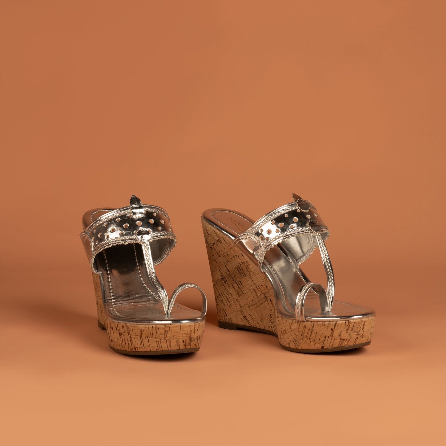 Saira Kolhapuri Wedges