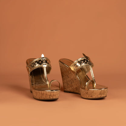 Saira Kolhapuri Wedges