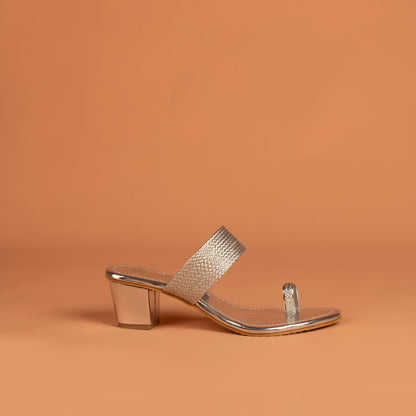 Amari Textured Kolhapuri Heels