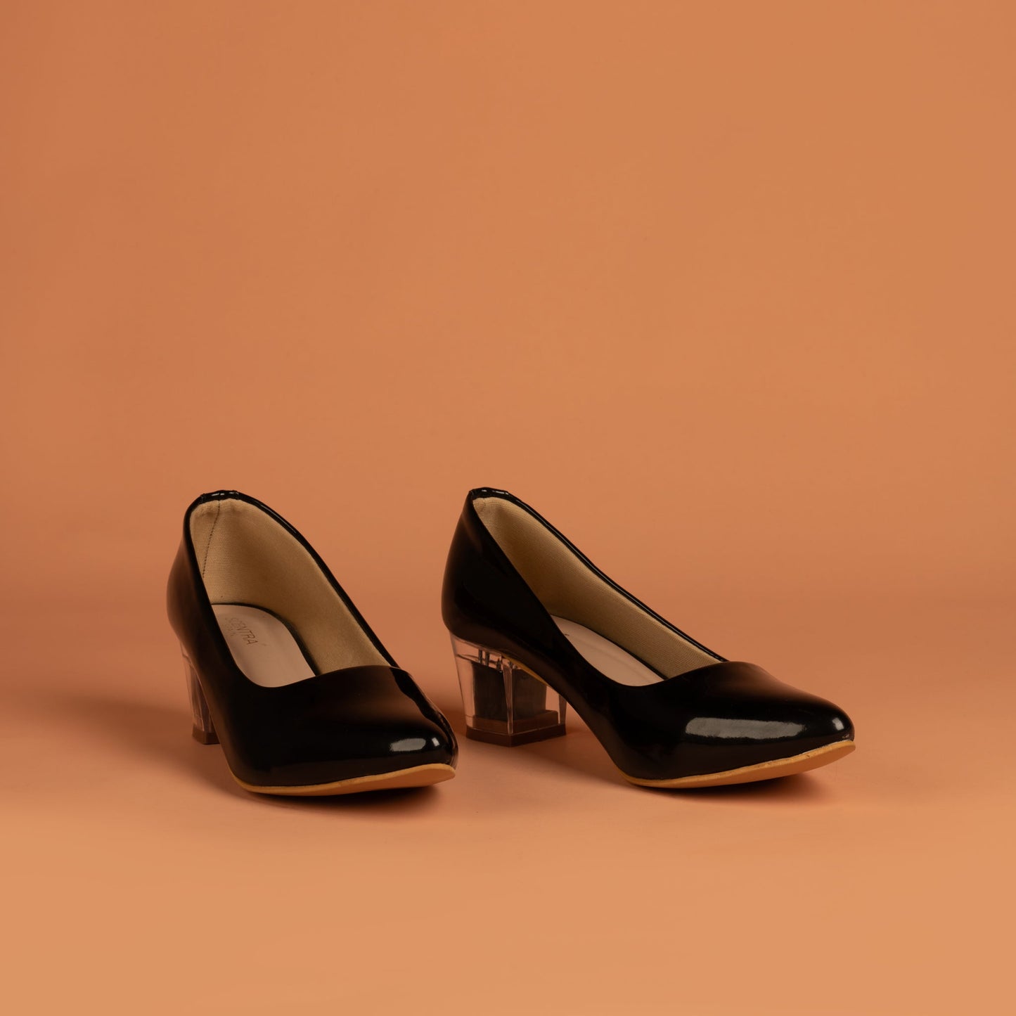 Cybele Solid Pumps