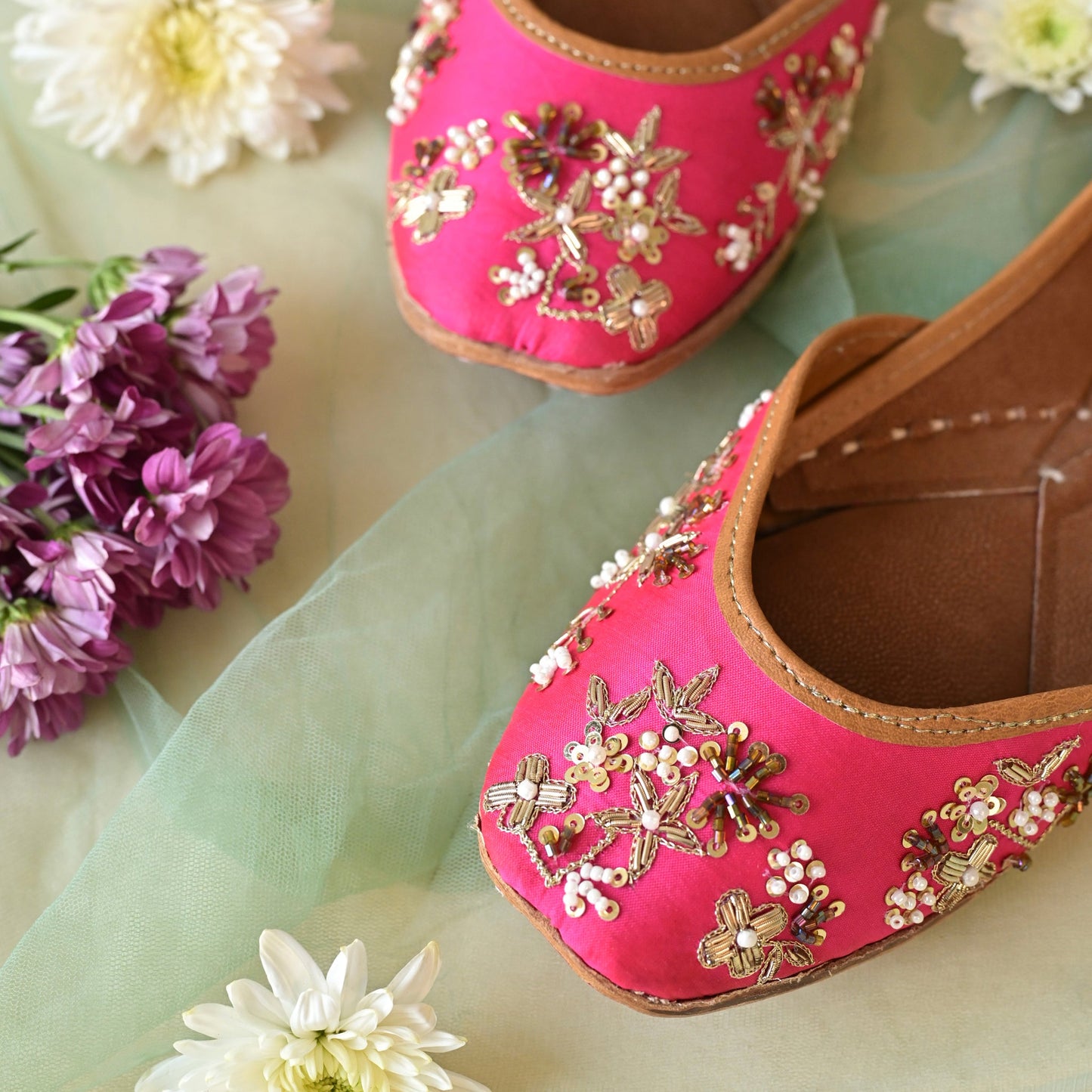 Dina Embellished Juttis