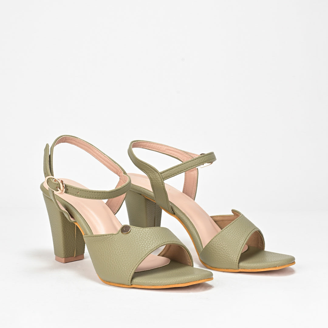 Zahra Sandals