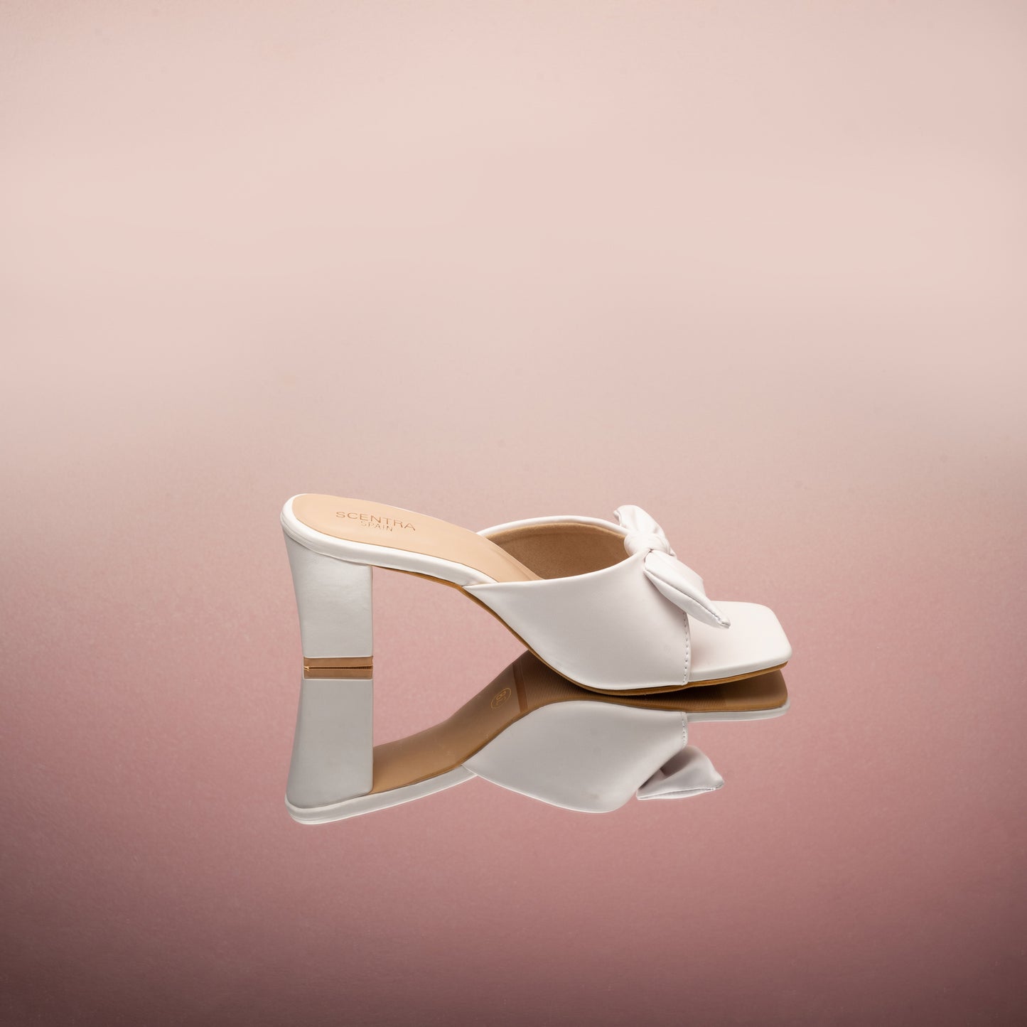Meghan Solid Sandals With Bow
