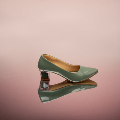 Cybele Solid Pumps