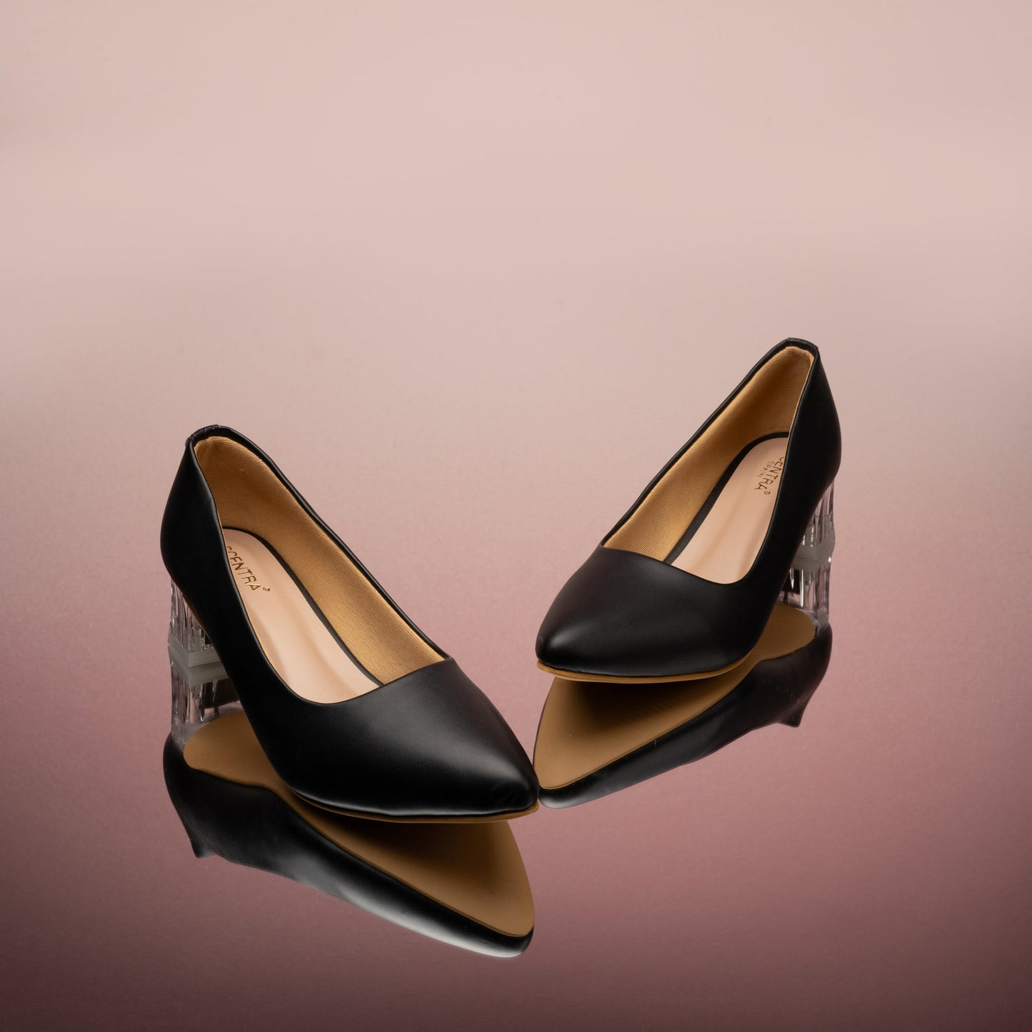 Cybele Solid Pumps