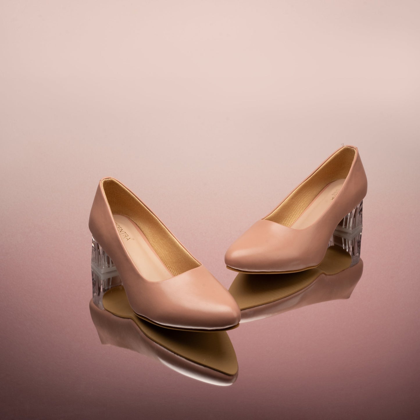 Cybele Solid Pumps