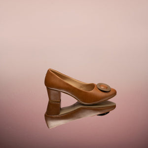 Ayra Pumps With Buckle