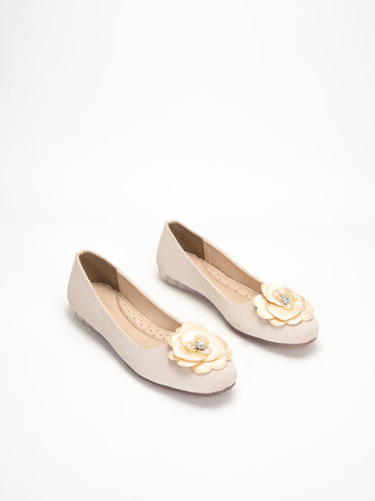 Flora Loafers